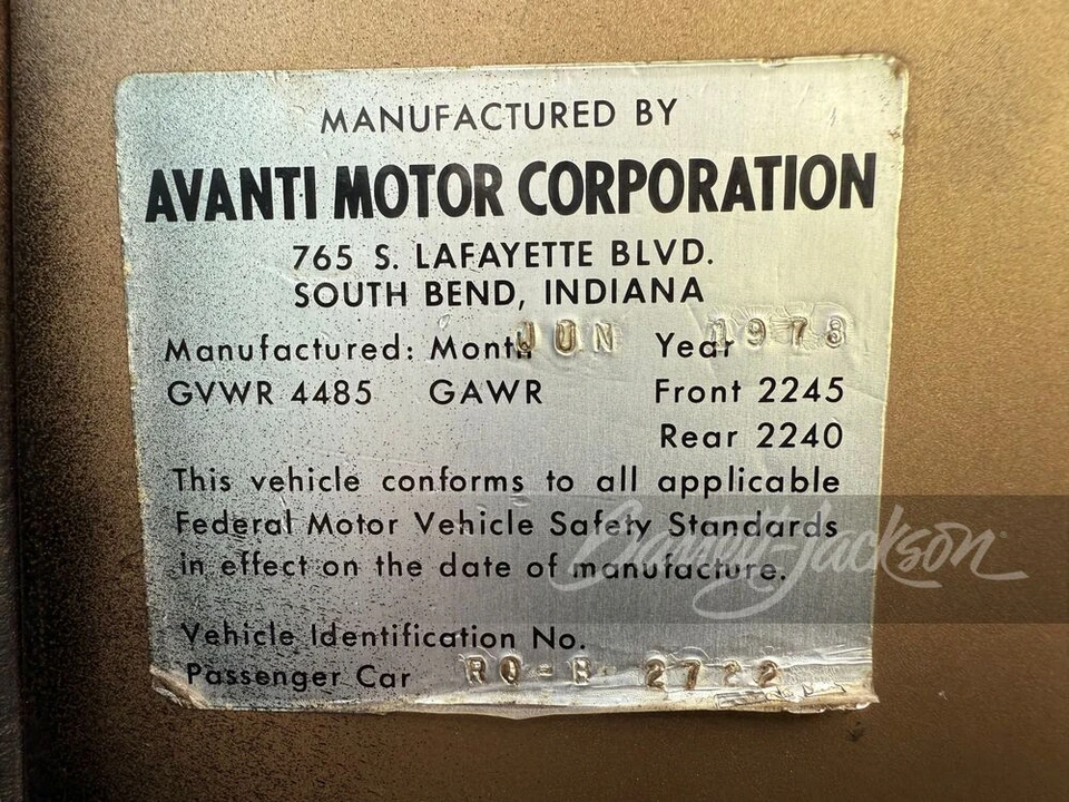1978 Studebaker Avanti - Image 12 of 13