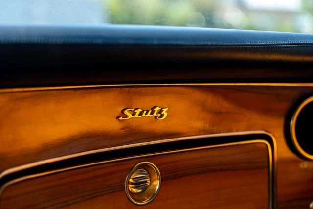 1978 Stutz Blackhawk - Image 17 of 18