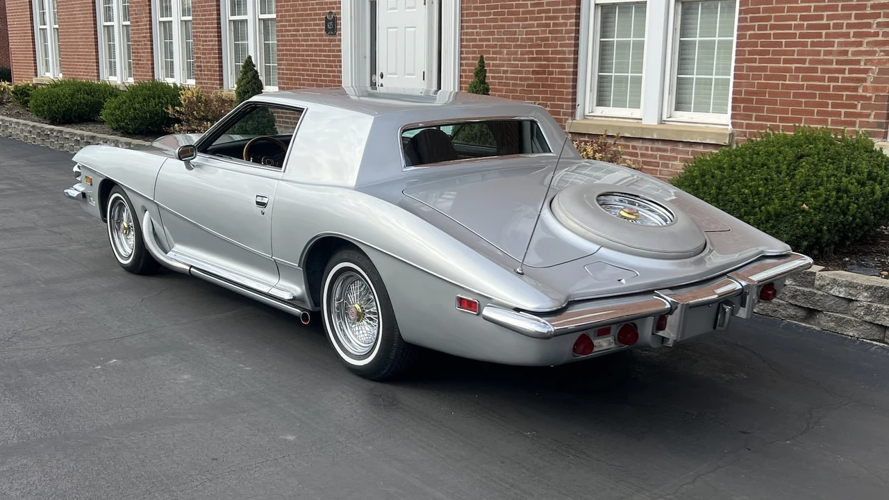1978 Stutz Blackhawk - Image 3 of 10