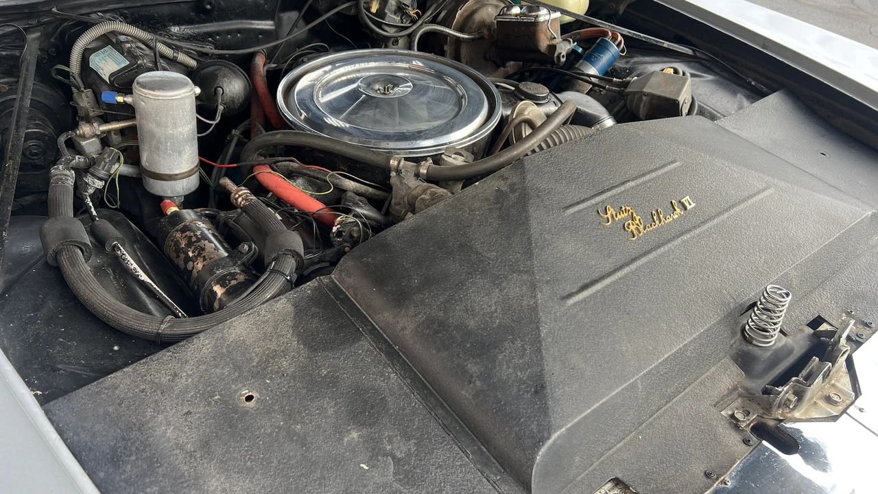 1978 Stutz Blackhawk - Image 8 of 10