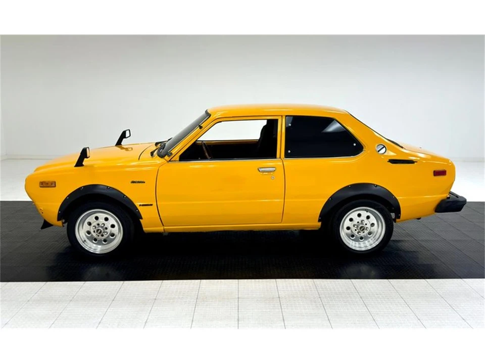 1978 Toyota Corolla 3rd Gen - Image 2 of 31