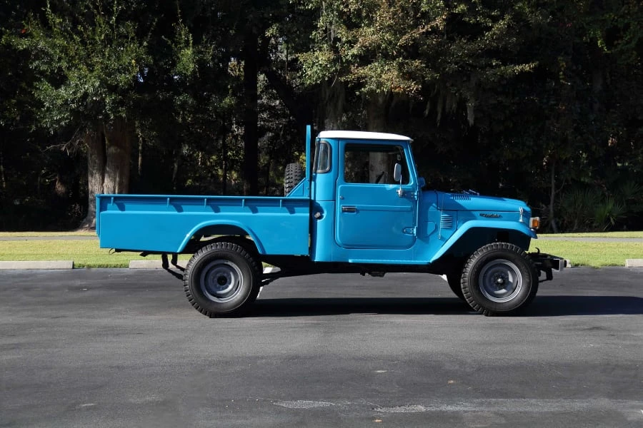 1978 Toyota J40 Land Cruiser - Image 2 of 30