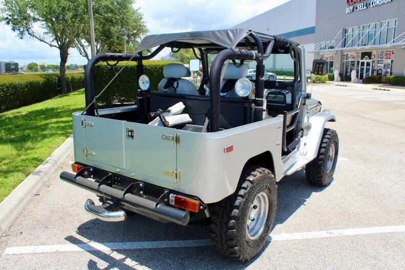 1978 Toyota J40 Land Cruiser - Image 12 of 31