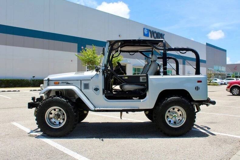 1978 Toyota J40 Land Cruiser - Image 7 of 31