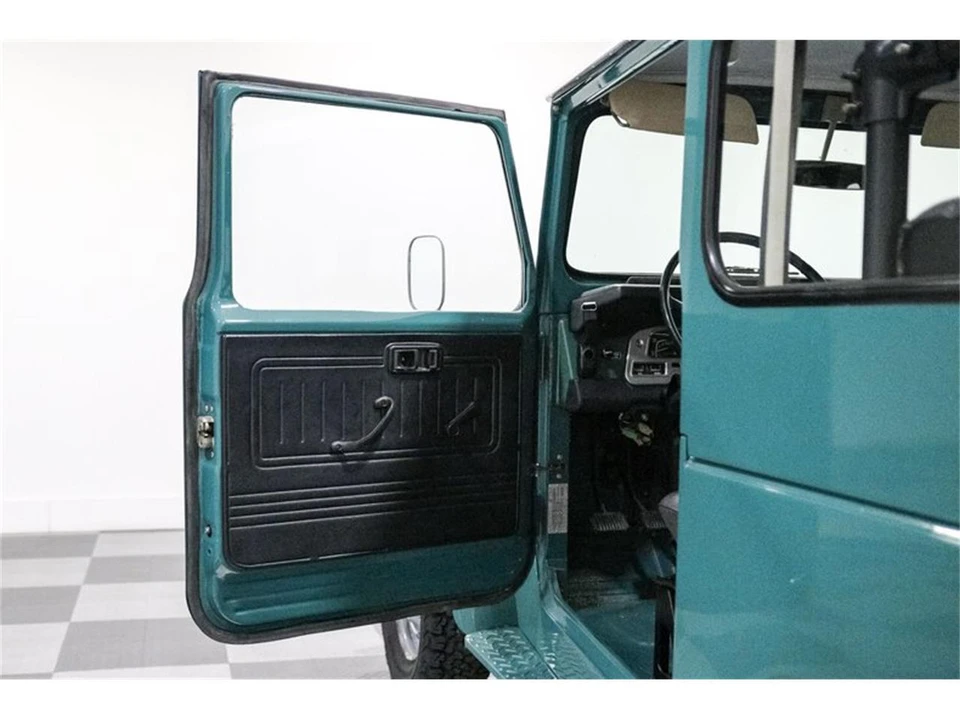 1978 Toyota J40 Land Cruiser - Image 10 of 28