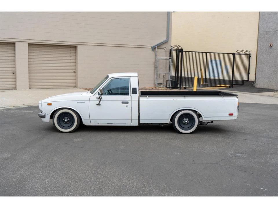 1978 Toyota Hilux 2nd Gen - Image 4 of 24