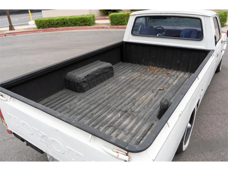 1978 Toyota Hilux 2nd Gen - Image 10 of 24