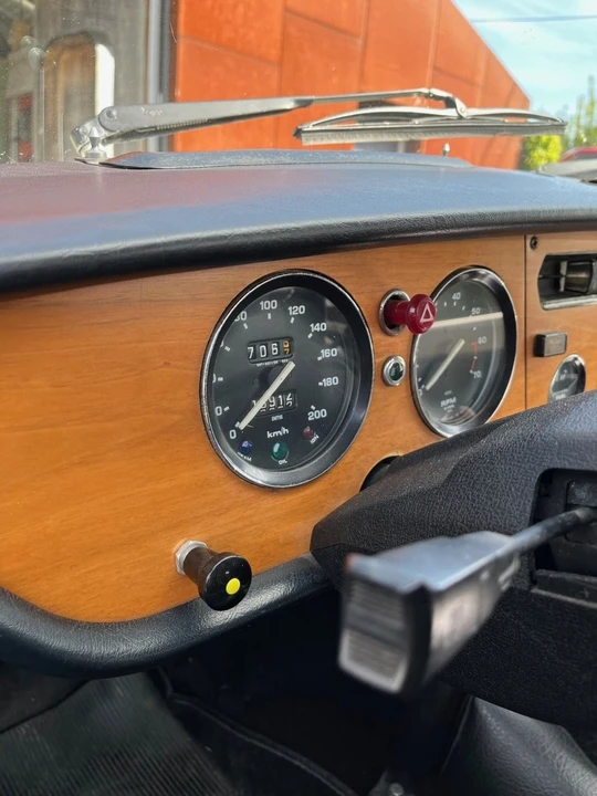 2026 Triumph Spitfire 1500 - Image 19 of 30