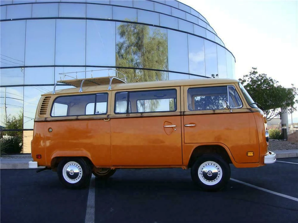 1978 Volkswagen Bay-Window Bus - Image 2 of 2