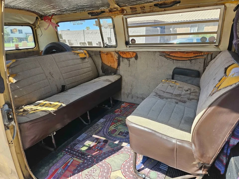 1978 Volkswagen Bay-Window Bus - Image 2 of 10