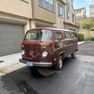 1978 Volkswagen Bus Champagne Edition