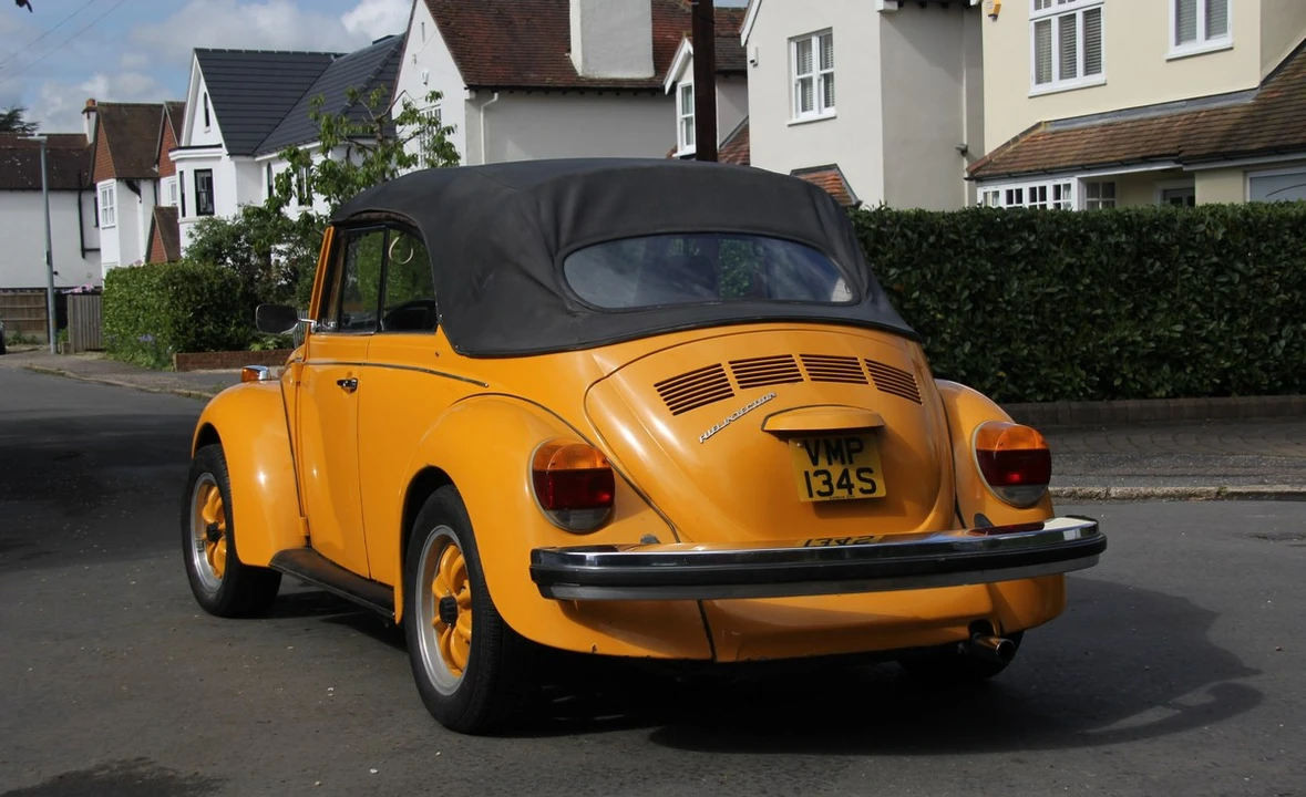 1977 Volkswagen Super Beetle - Image 14 of 30