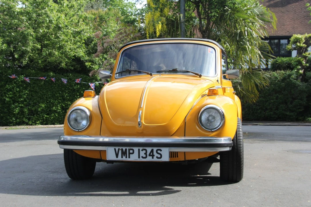 1977 Volkswagen Super Beetle - Image 10 of 30