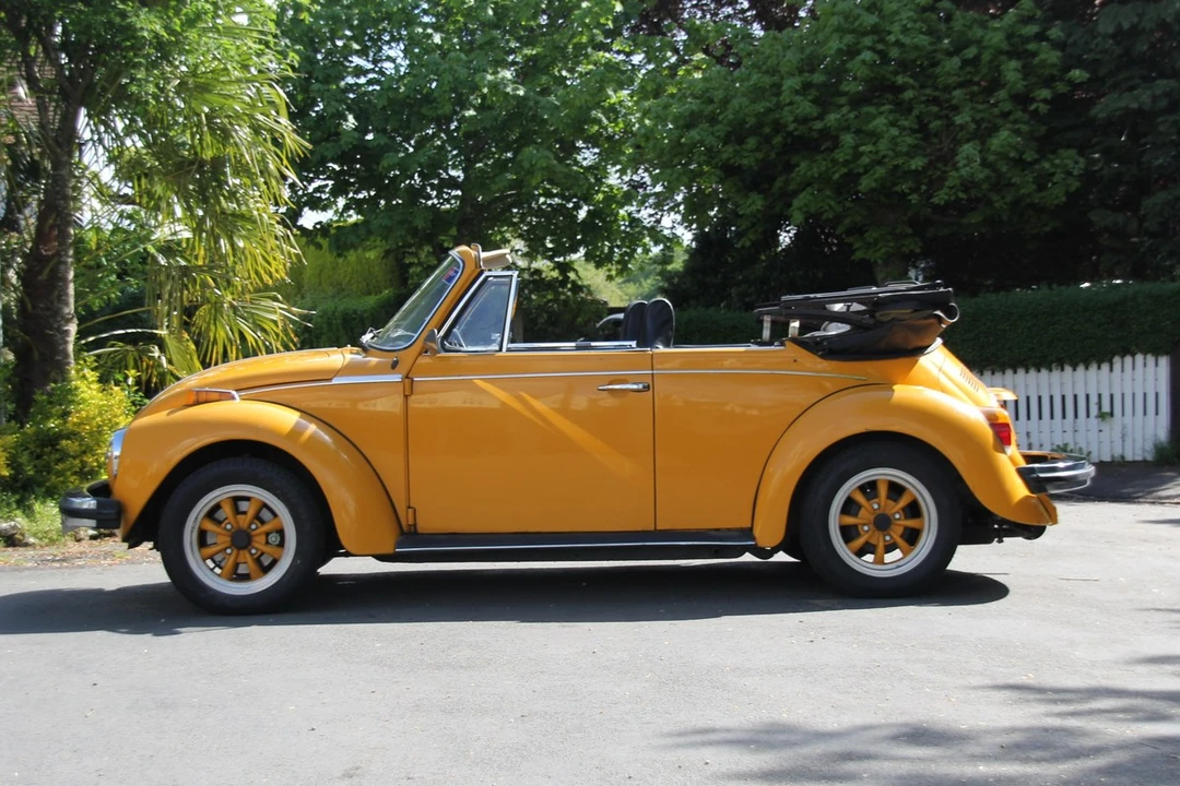 1977 Volkswagen Super Beetle - Image 6 of 30