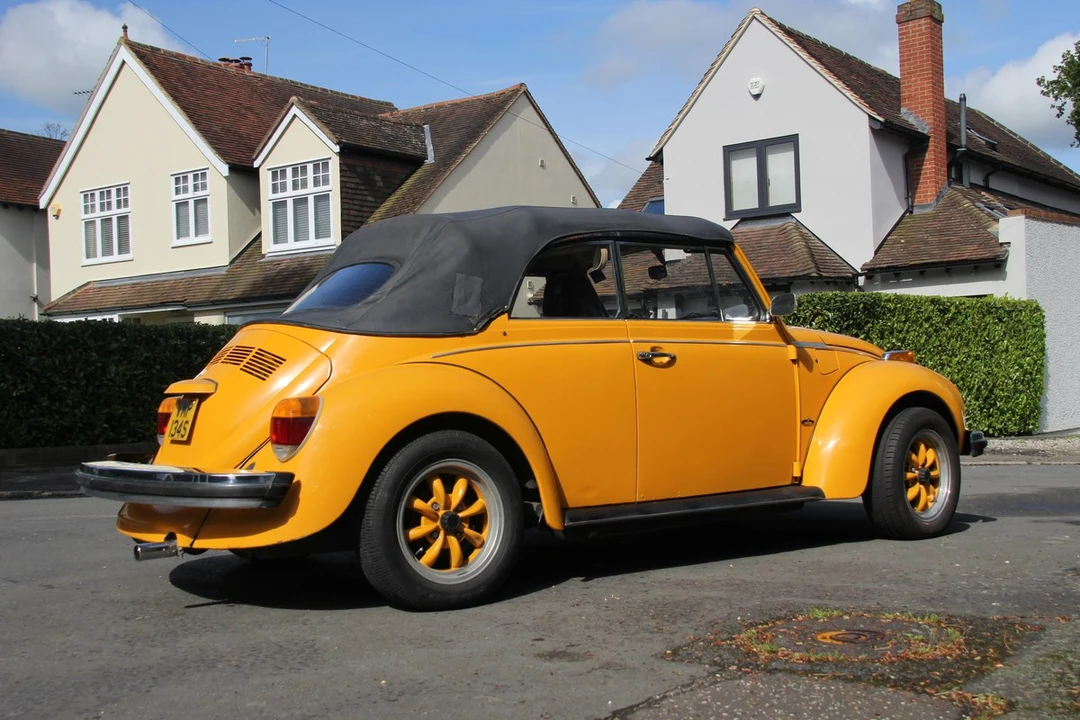 1977 Volkswagen Super Beetle - Image 16 of 30