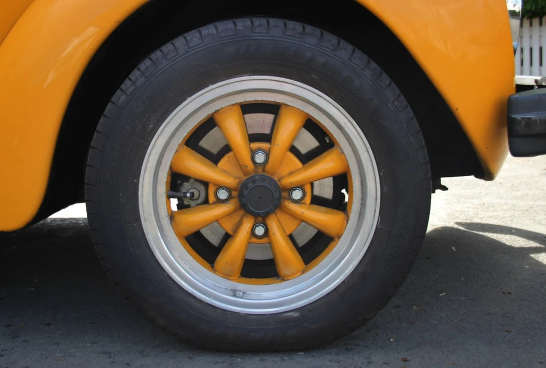 1977 Volkswagen Super Beetle - Image 19 of 30