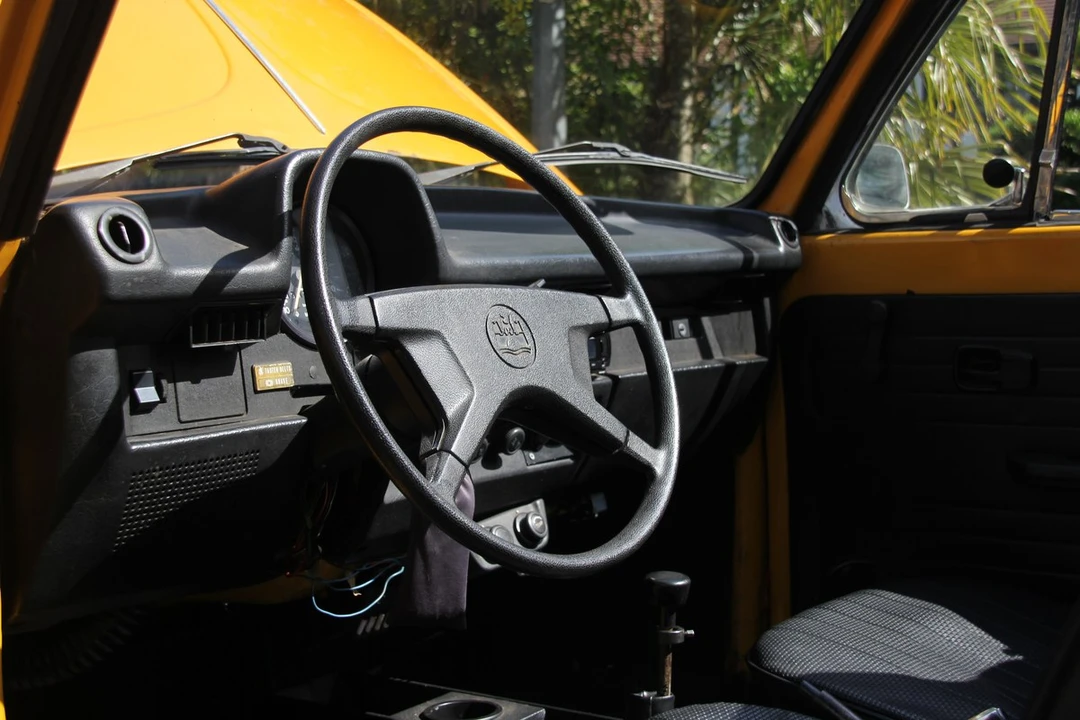 1977 Volkswagen Super Beetle - Image 26 of 30