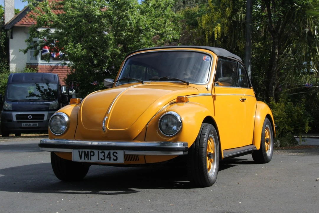 1977 Volkswagen Super Beetle - Image 8 of 30