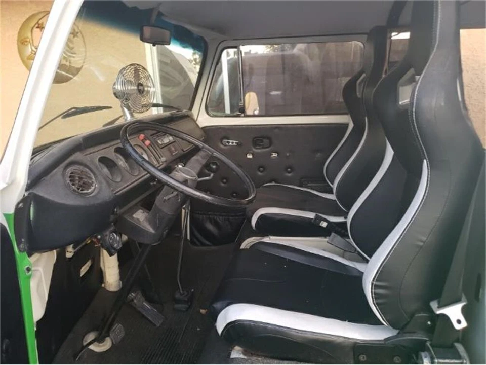 1978 Volkswagen Bay-Window Bus - Image 9 of 30