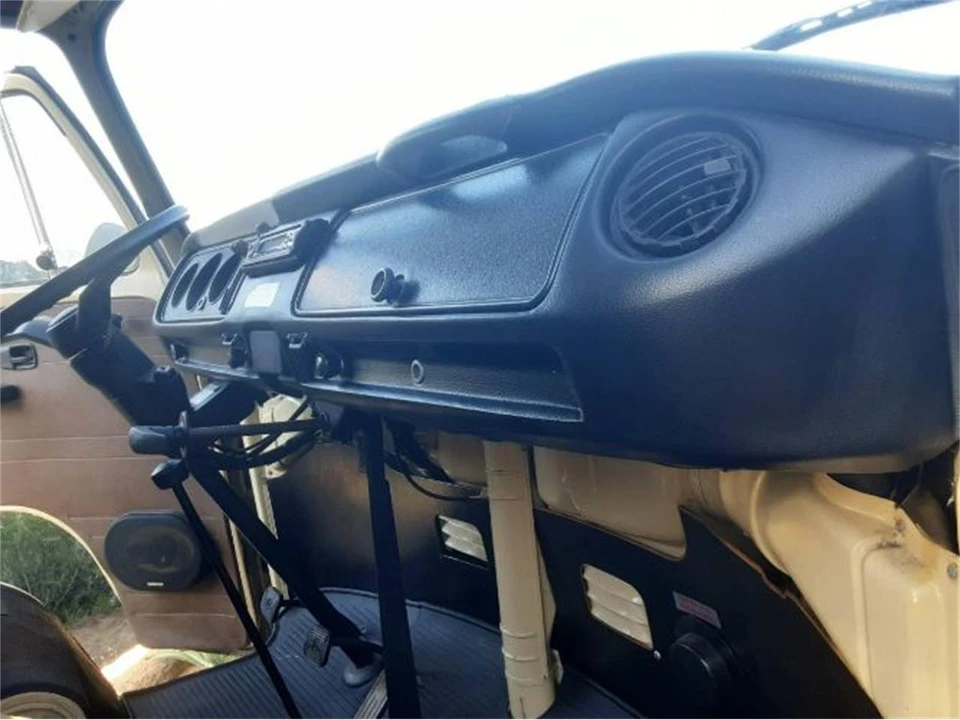 1978 Volkswagen Bay-Window Bus - Image 9 of 19