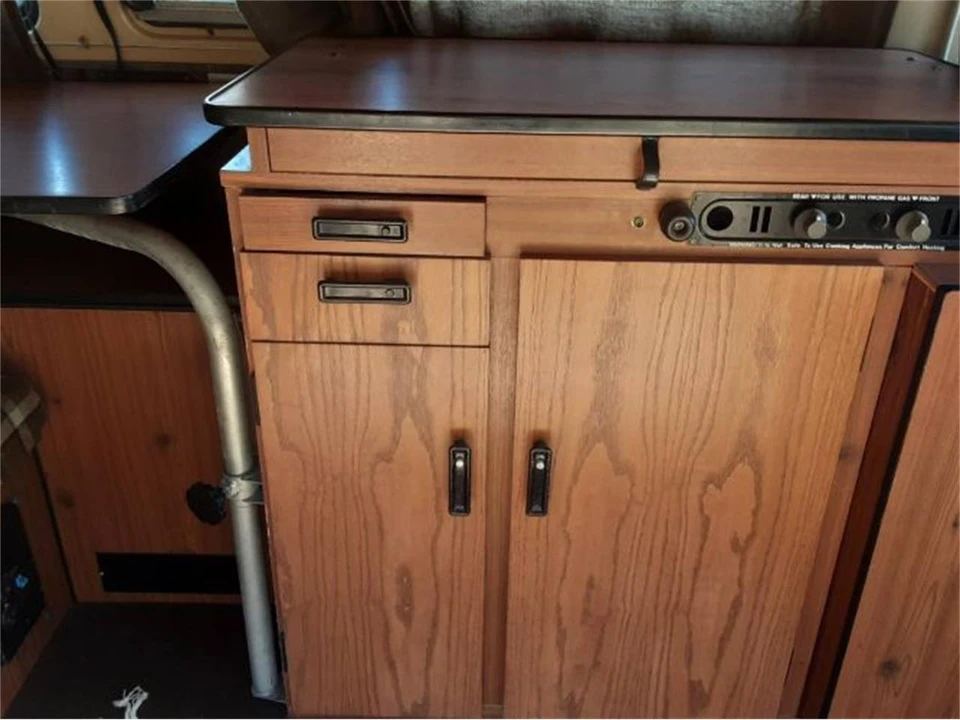 1978 Volkswagen Bay-Window Bus - Image 16 of 19