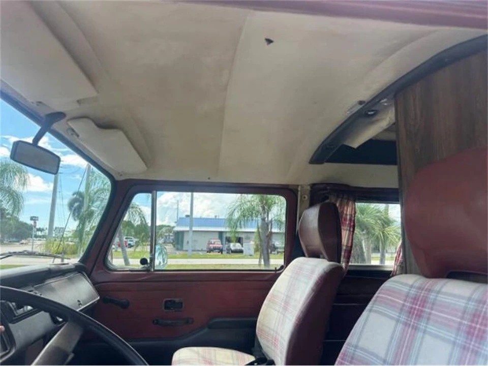 1978 Volkswagen Bay-Window Bus - Image 14 of 25