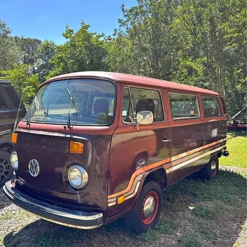 1978 Volkswagen Bus Champagne Edition