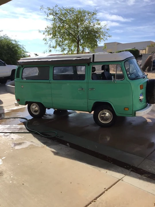 1978 Volkswagen Bay-Window Bus - Image 10 of 15