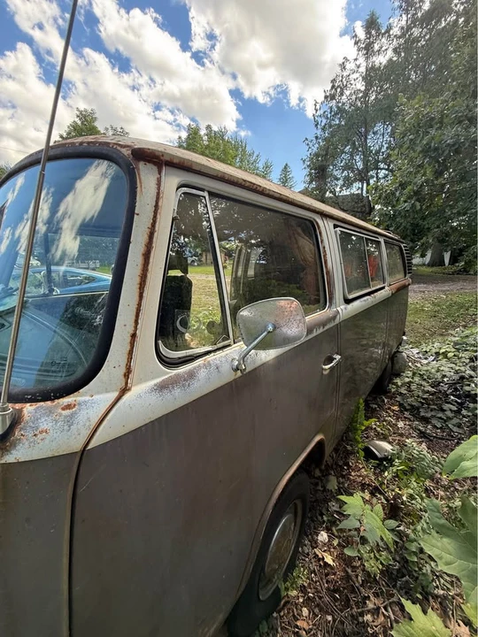 1978 Volkswagen Bay-Window Bus - Image 9 of 11