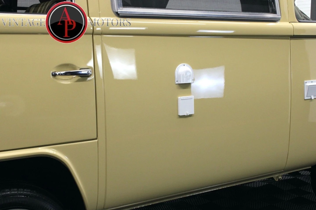 1978 Volkswagen Bay-Window Camper - Image 11 of 21