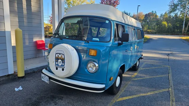 1978 Volkswagen Bus/Vanagon Riviera Camper Conversion