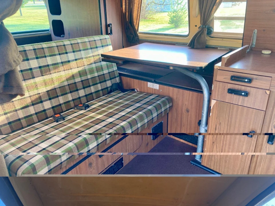 1978 Volkswagen Bay-Window Bus - Image 9 of 23