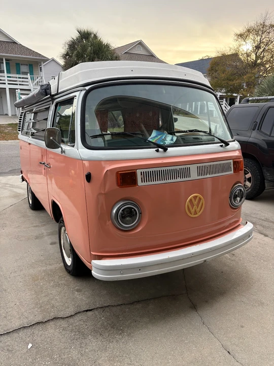 1978 Volkswagen Bay-Window Bus - Image 4 of 10