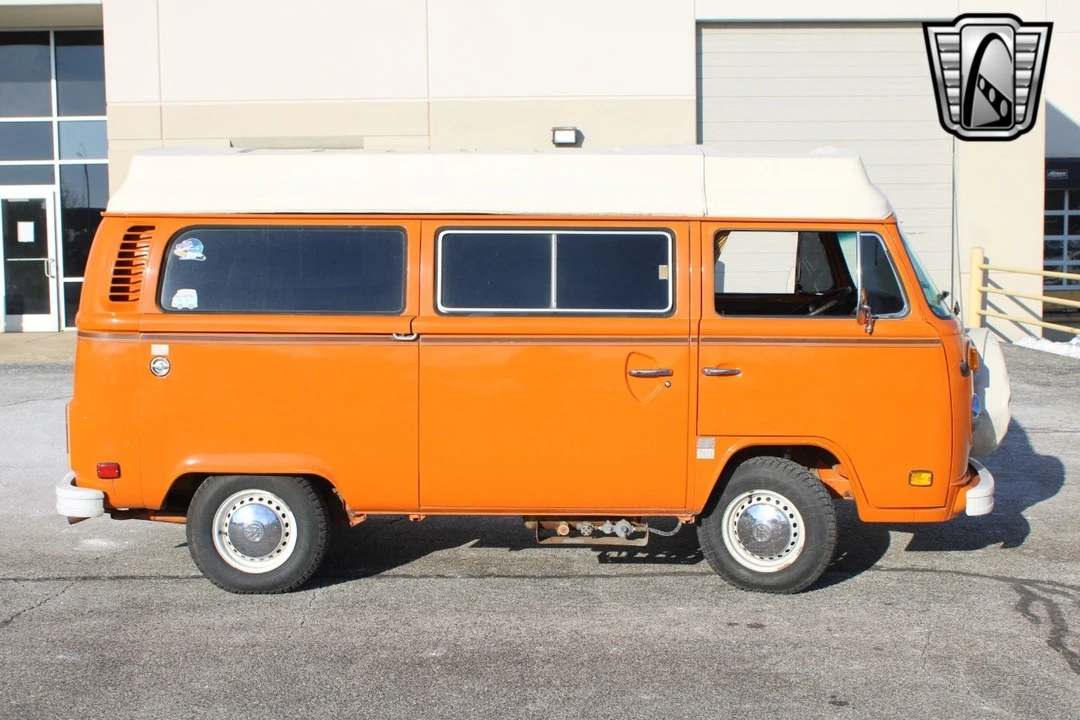 1978 Volkswagen Bay-Window Bus - Image 11 of 12
