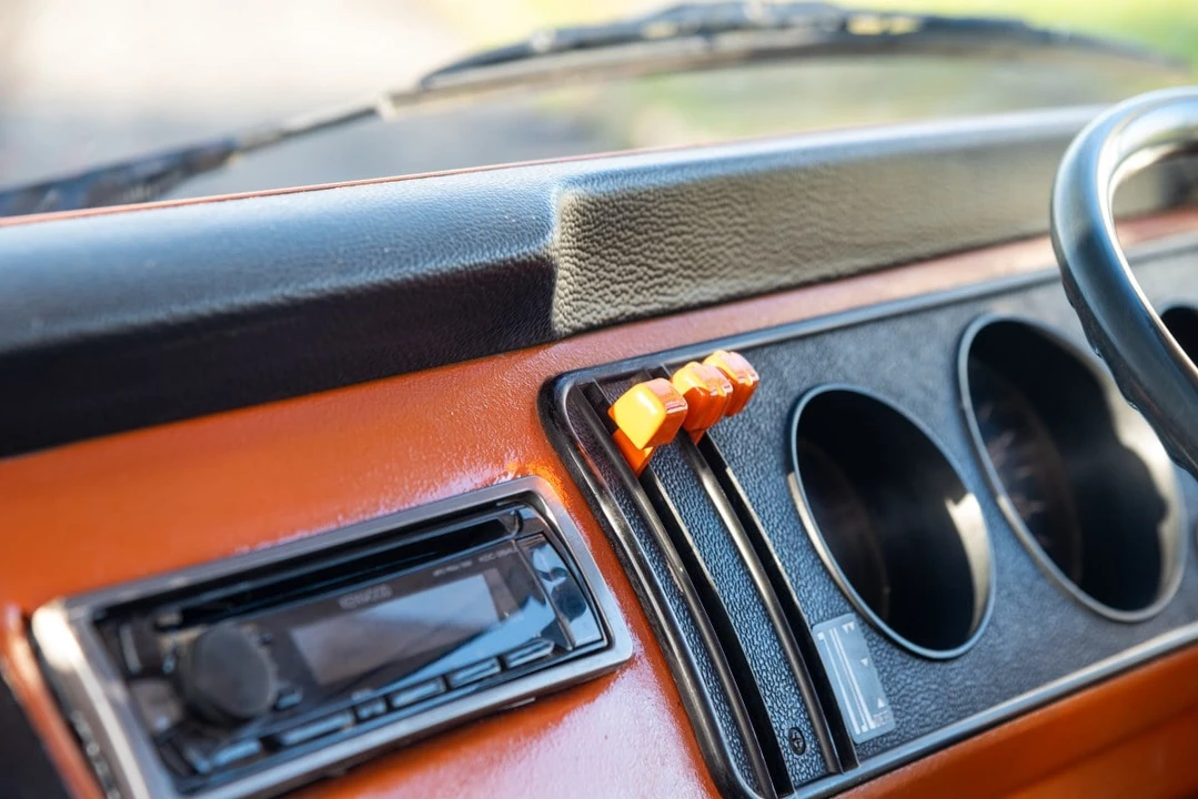 1978 Volkswagen Bay-Window Camper - Image 27 of 30
