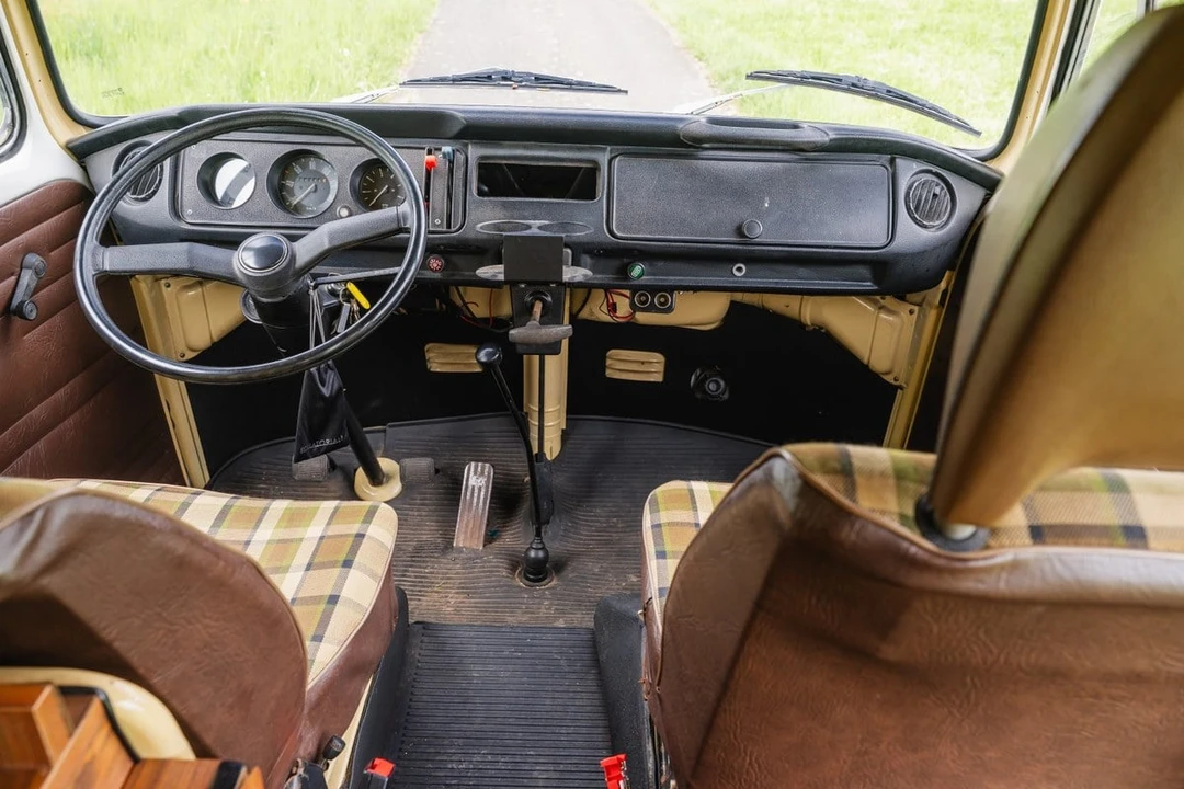 1978 Volkswagen Bay-Window Camper - Image 15 of 30