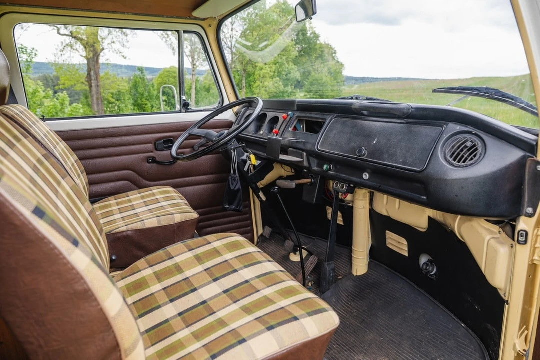 1978 Volkswagen Bay-Window Camper - Image 24 of 30