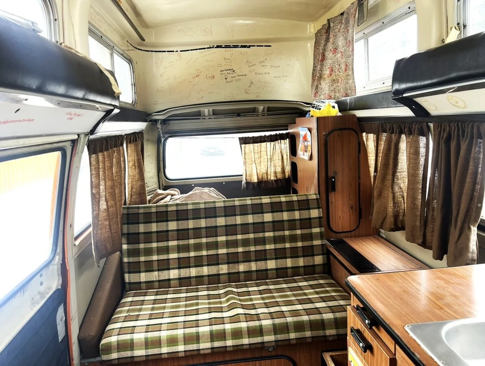1978 Volkswagen Bay-Window Bus - Image 26 of 31