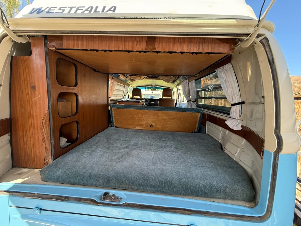1978 Volkswagen Bay-Window Camper - Image 16 of 21