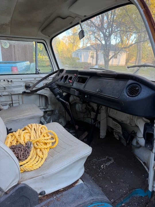 1978 Volkswagen Bay-Window Bus - Image 10 of 21