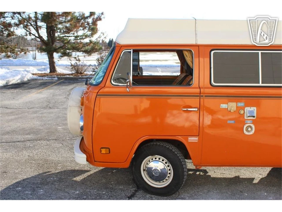 1978 Volkswagen Bay-Window Bus - Image 26 of 31