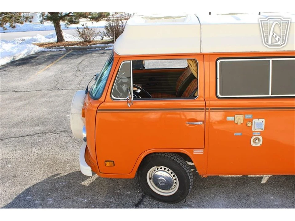 1978 Volkswagen Bay-Window Bus - Image 25 of 31