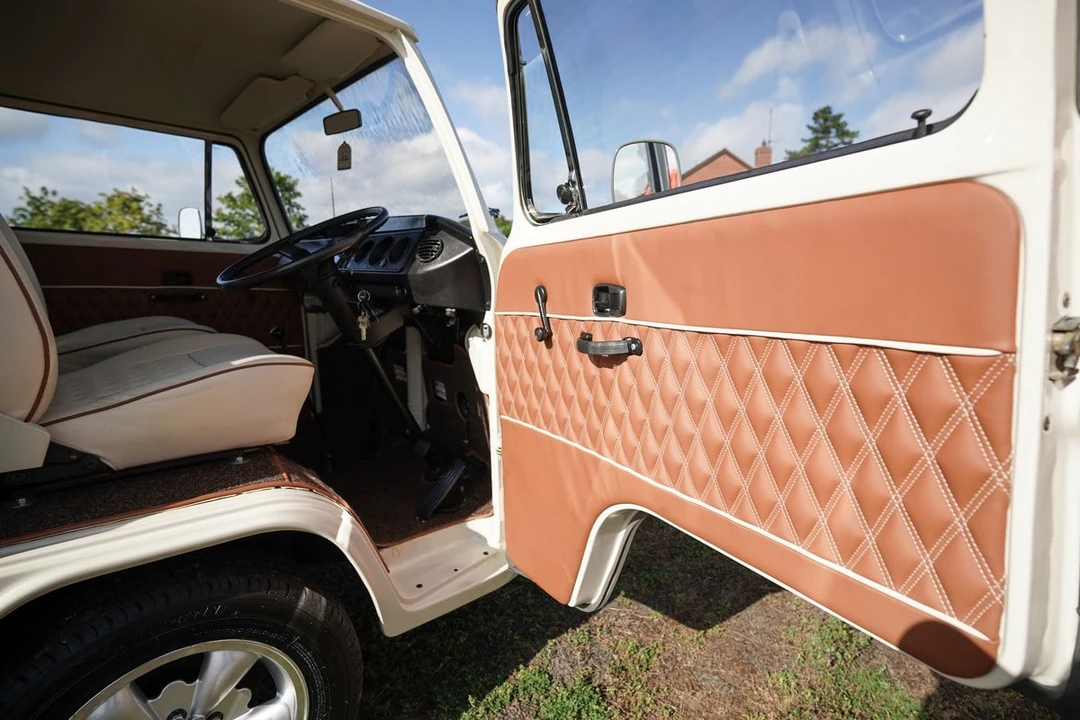 1978 Volkswagen Bay-Window Bus - Image 27 of 30