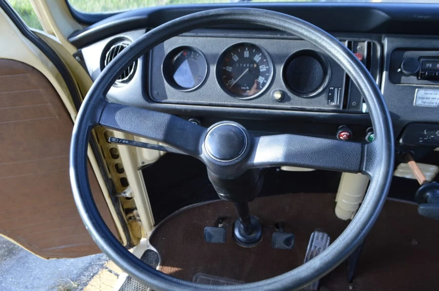 1978 Volkswagen Type 2 - Image 2 of 12