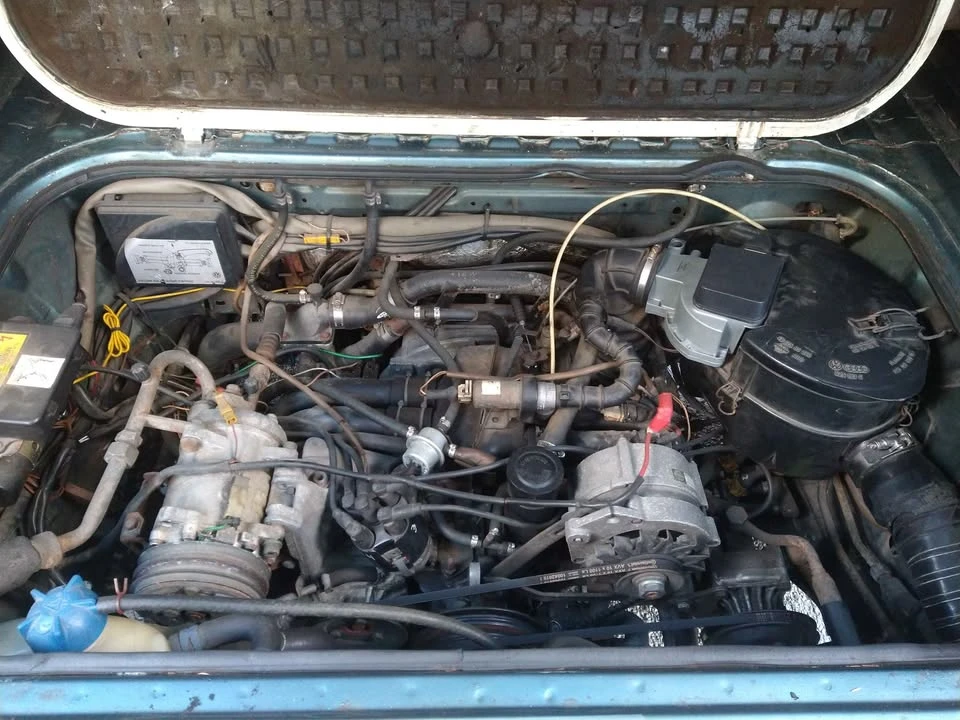 1978 Volkswagen Bay-Window Bus - Image 10 of 15