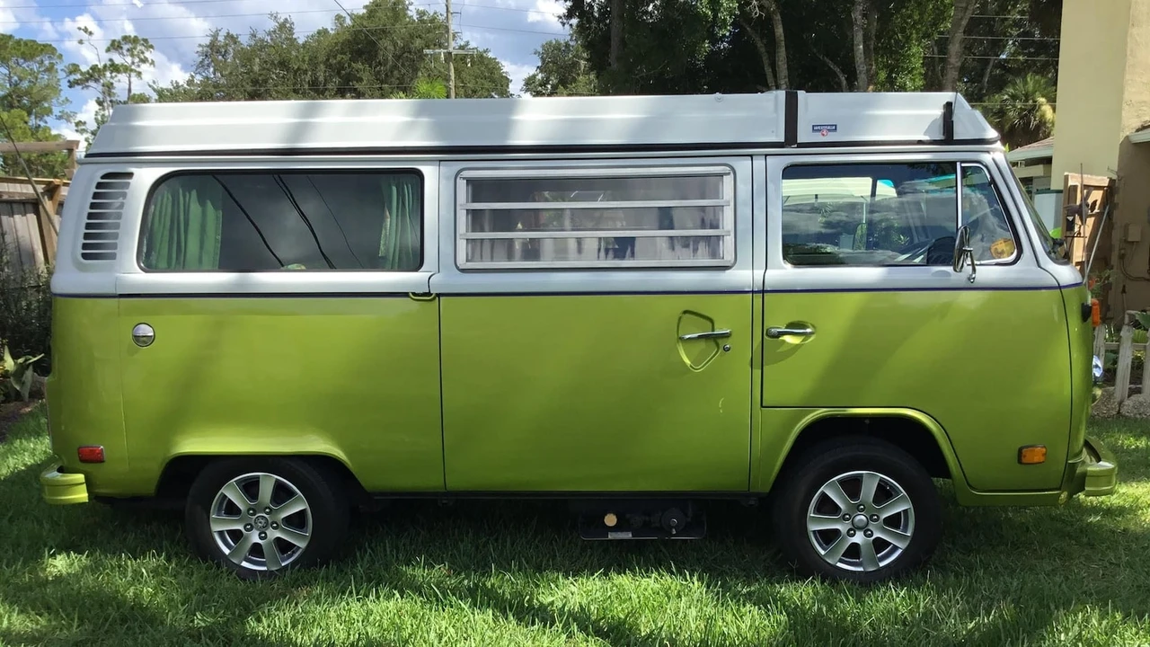 1978 Volkswagen Bay-Window Camper - Image 2 of 24