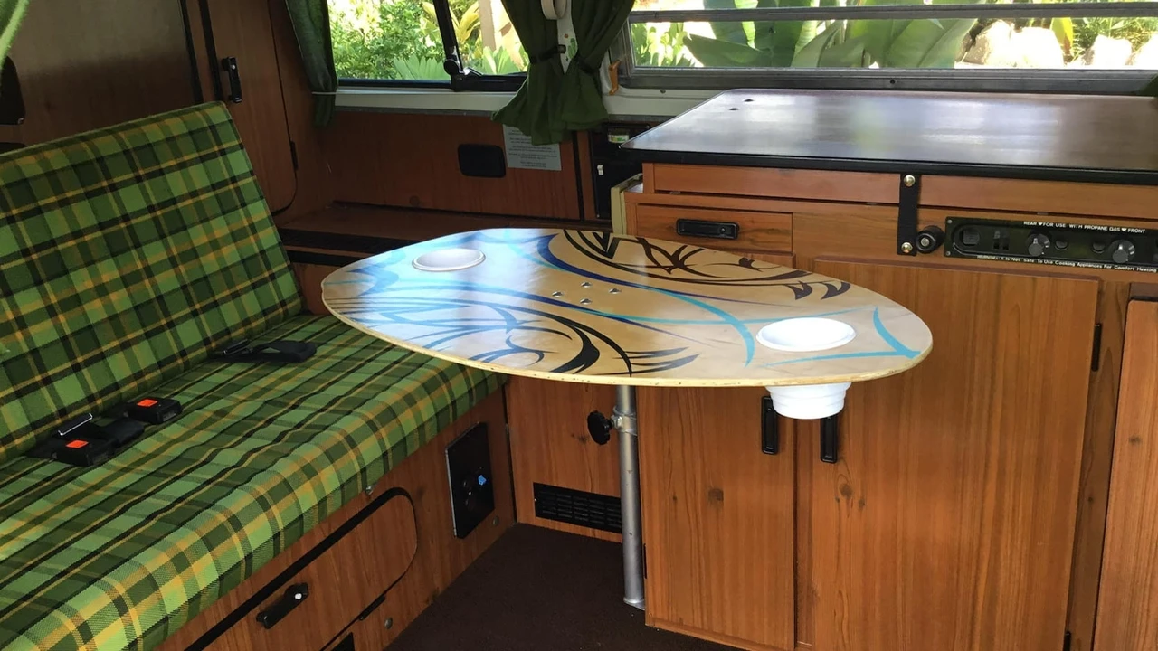 1978 Volkswagen Bay-Window Camper - Image 11 of 24