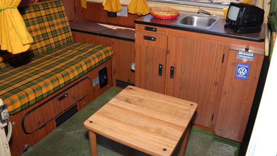 1978 Volkswagen Bay-Window Camper - Image 16 of 20