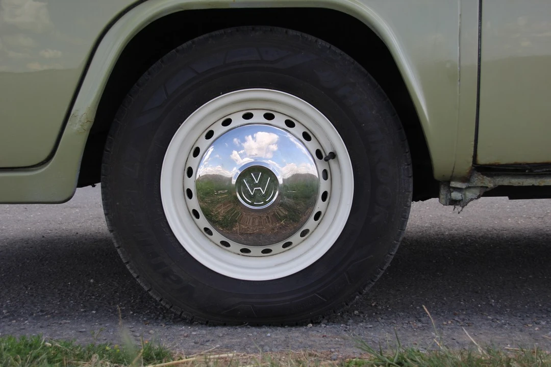 1978 Volkswagen Bay-Window Camper - Image 25 of 30
