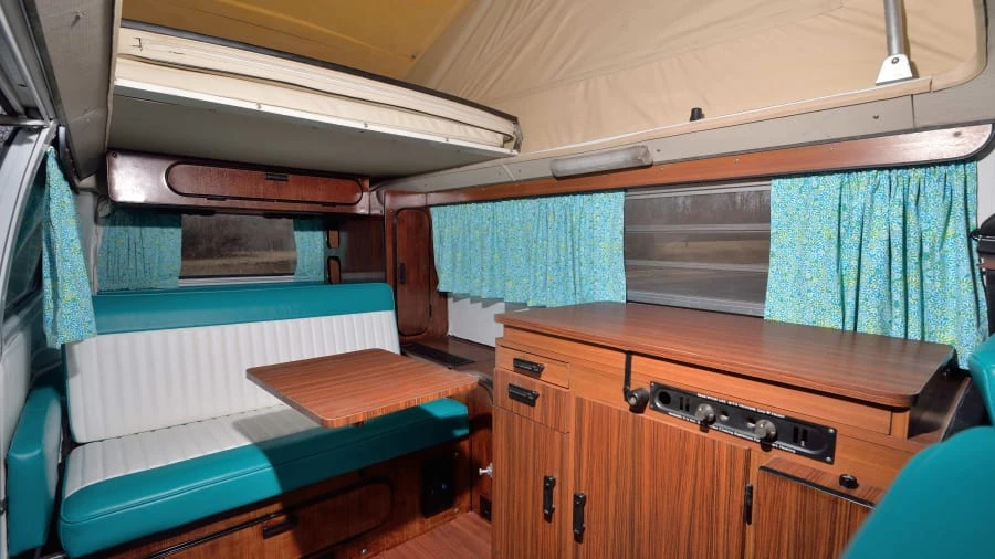 1978 Volkswagen Bay-Window Camper - Image 10 of 12